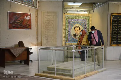 بازدید میهمانان و گردشگران نوروزی از مقبره الشعرا‎