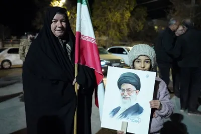 چهل و پنجمین شب بیعت مردم بروجرد با سومین امام امت اسلامی
