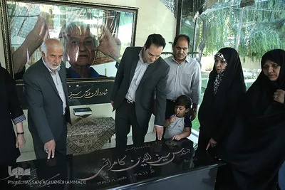 مزار مرحوم سیف‌الدین کامرانی، بنیانگذار بنیاد خیریه کامرانی
