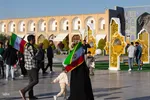 موکب دانشگاهیان اصفهان در میدان امام خمینی(ره)