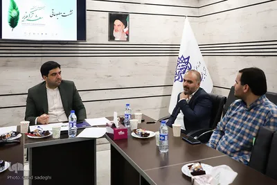 نشست خبری دومین کنگره شعر ترکی غدیر در تبریز‎‎