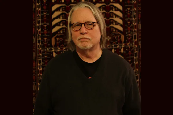 Professor Americano Explica Como o Luto por Imam Hussein(A.S) Cultiva Virtudes Humanas