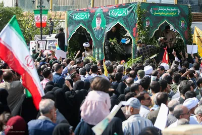 مراسم تشییع سرلشکر شهید نیلفروشان