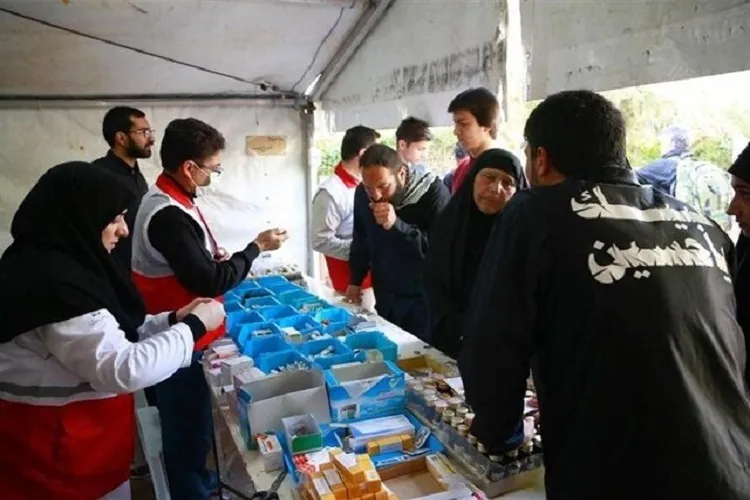 خدمت‌رسانی ۵۶۰ پزشک استان فارس به زائران اربعین در عراق