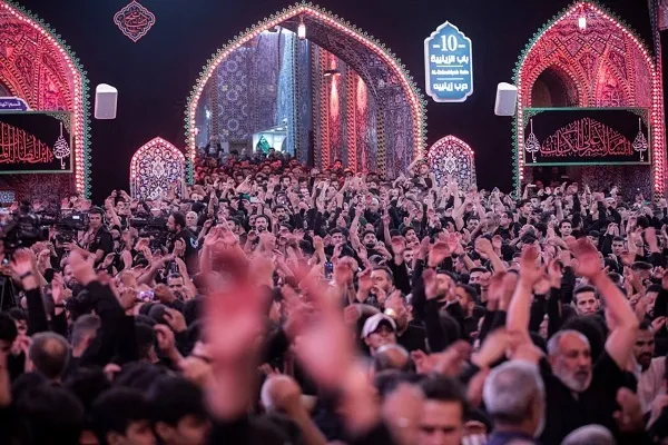 العاشر من محرم في كربلاء..ملايين الزوار يجددون العهد لسيد الشهداء (ع) + صور و فيديو