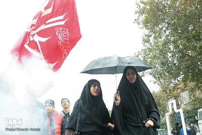 مراسم پیاده روی روز اربعین در تهران