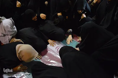 مراسم تشییع دو شهید گمنام در قم