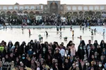 جشن عفاف و حجاب دختران و بانوان اصفهانی «اصفهان به رنگ خدا» در میدان امام خمینی(ره) نصف جهان
