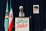 ارتش و سپاه دو بازوی توانمند انقلاب اسلامی هستند