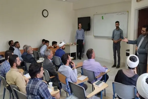 استفاده از ظرفیت‌های بومی برای تدریس دوره‌های آموزشی قرآن در استان‌ها