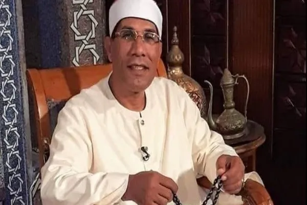 الأوقاف المصرية تهنئ القارئ الشيخ الطاروطي لاختياره أفضل شخصية قرآنية بموسكو