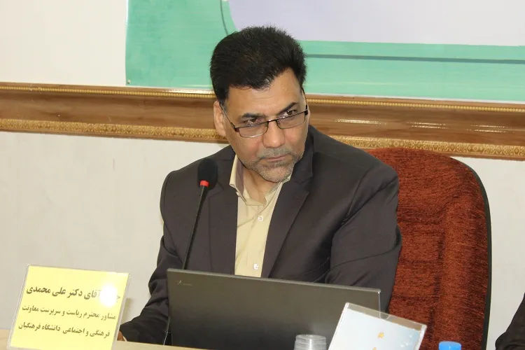 مکتب سلیمانی الگوی عملی نظام تعلیم و تربیت باشد