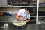 پخت نان و شیرینی مخصوص افطار در تبریز‎‎