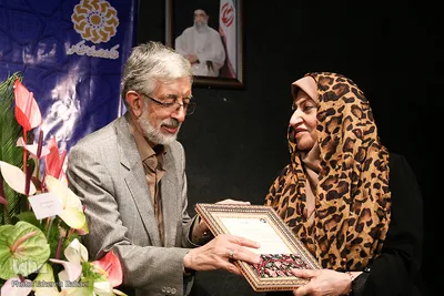 آئین پایانی شانزدهمین دوره جایزه قلم زرین