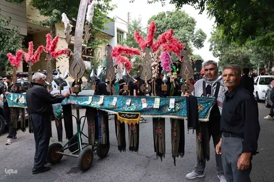 نمایش خیمه سوزان و حرکت نمادین کاروان اسرای کربلا – شهرستان اهر