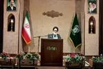 حضور مردم در مراسم وداع با رهبر شهید رفراندوم و رأی به مقاومت است