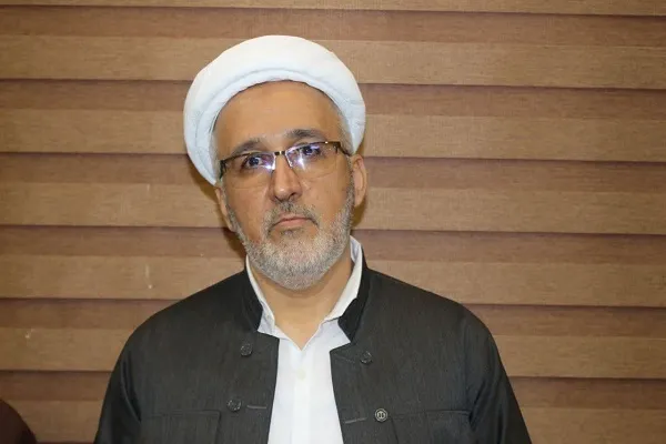راه نجات مسلمانان بازگشت به اسلام واقعی است