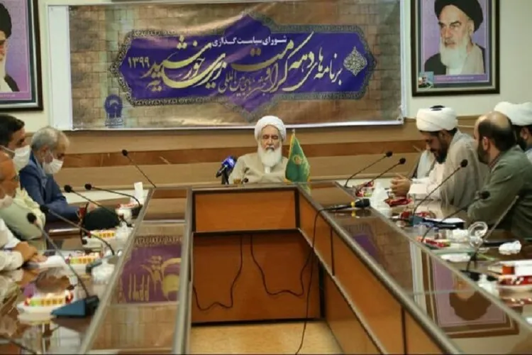 احیای فرهنگ رضوی در جامعه با توجه به برنامه‌های دهه کرامت
