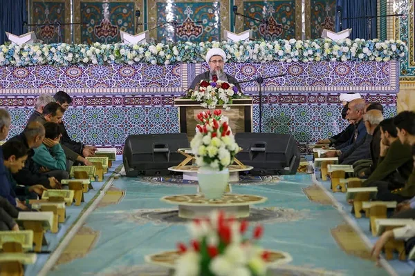 ترتیل خوانی قرآن در مصلای امام خمینی (ره) تبریز