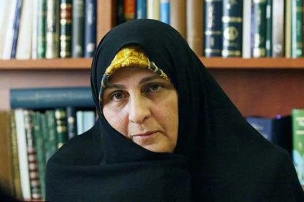 امام(ره) بین شریعت، طریقت و حقیقت تلفیق ایجاد کرد/ مبارزه سیاسی در اندیشه امام جزئی از دین است