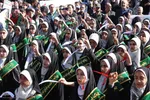 خروش دانش‌آموزان و مردم ملایر علیه سیاست‌های آمریکا و رژیم صهیونیستی در 13 آبان