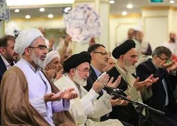 Les pèlerins iraniens ont récité la doua de Kumayl à Médine