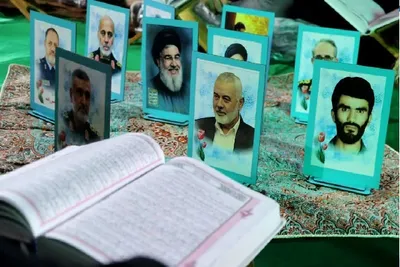 محفل انس با قرآن به یاد «قائد شهید امت» با حضور پرشور مردم اردبیل برگزار شد