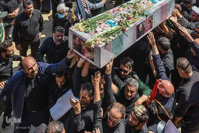 مراسم خاکسپاری پیکر مطهر سردار شهید حاج عبدالله اسکندری در شیراز‎‎