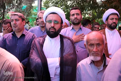 مراسم تدفین پیکر پاک مجاهد جانباز شهید حجت الاسلام سید «مهدی تقوی» از شهدای حادثه تروریستی مجلس در گلزار شهدای قم