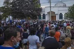 Dubban Mutane Sun Halarci Bizne Gawawwakin Musulmin Da Aka Kashe A Kasar Canada