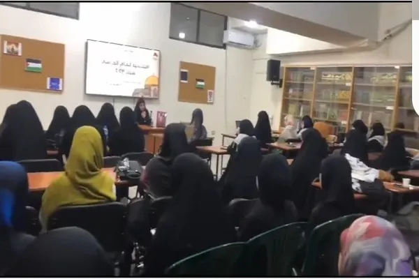 لبنان: معاهد سيدة نساء العالمين(ع) تنظم وقفة تضامنية بعنوان 