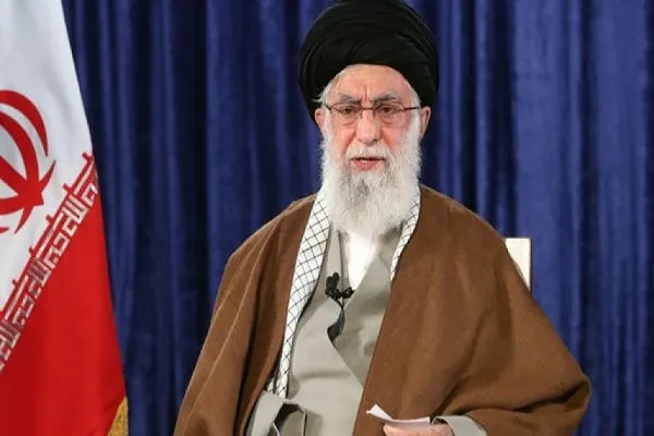 قائد الثورة: الإنحدار السياسي والأخلاقي للنظام الأميركي بات جلياً بمعزل عن النتائج