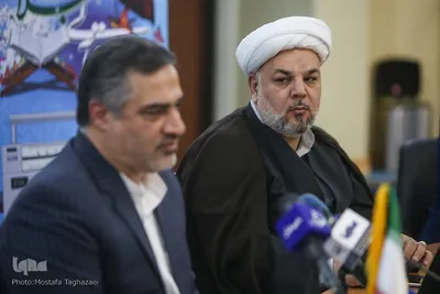 نشست خبری تشریح برنامه‌های دهه فجر رادیو قرآن
