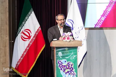 تجلیل از معلمان نمونه استانی و کشوری