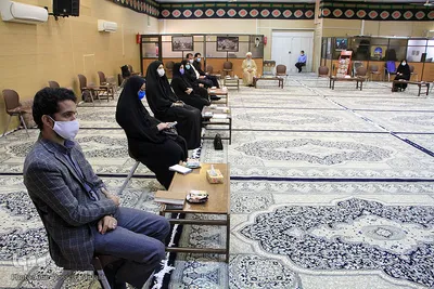 دیدار جمعی از خبرنگاران با آیت الله ناصری نماینده ولی فقیه و امام‌ جمعه یزد