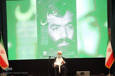 اکران فیلم شهید خلیل حسن بیگی در یزد و تجلیل استاندار ازهمسر شهید‎‎
