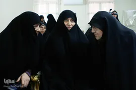   مینو اصلانی، لاله افتخاری، معصومه فرزانه
