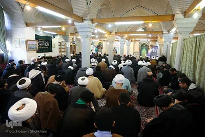 اجتماع طلاب و روحانیون قزوین در حمایت از مرجعیت و رهبر انقلاب