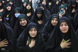 تشرف 313 خادمه حرم امام زاده صالح به قم