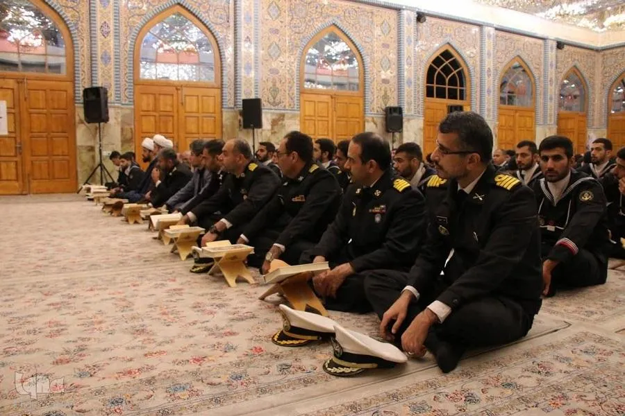 عکس | محفل انس با قرآن نیروی دریایی در حرم خواهر امام رشت