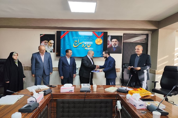 دانشجویان برتر قرآنی آذربایجان شرقی تجلیل شدند دانشجویان برتر قرآنی آذربایجان شرقی تجلیل شدند
