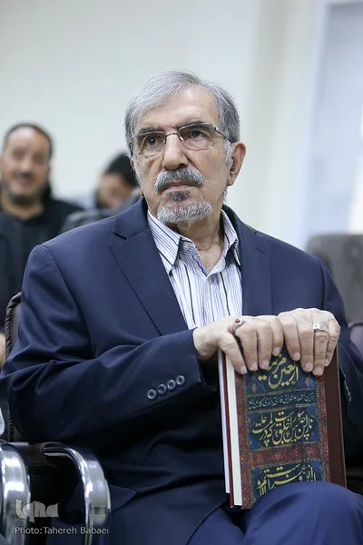 علی موسوی گرمارودی در آیین رونمایی از کتاب «اربعین مرثیه»