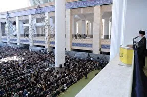 İran Dini Lideri Hamaney’den dört yıl aradan sonra Cuma Hutbesi