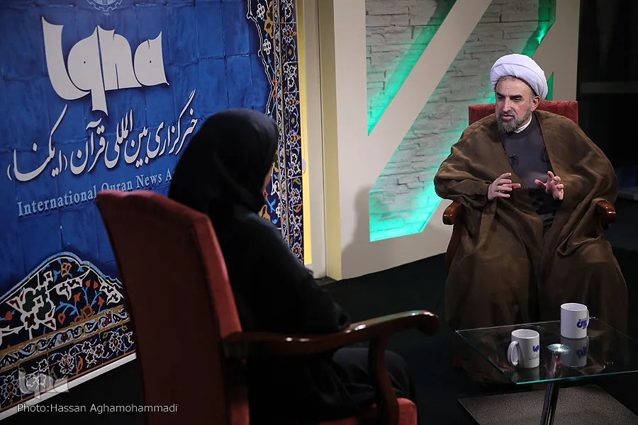 موانع وحدت حوزه و دانشگاه/ آفت‌های علوم ترجمه‌ای در فضای آکادمیک