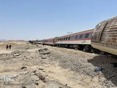 خروج قطار از ریل در طبس