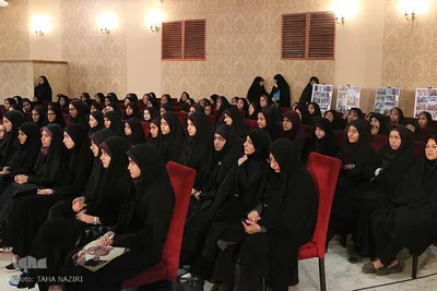 آیین اختتامیه مرحله نهایی مسابقات سراسری قرآن بانوان در اراک