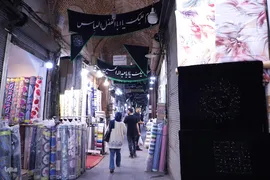 سیاه پوش شدن بازار تبریز