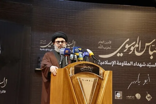     د امریکا په ملاتړونو د اوکراین تکیې دغه هیواد له بحران سره مخ کړ