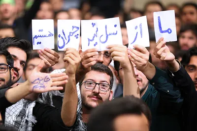 دیدار دانش‌آموزان و دانشجویان با رهبر انقلاب