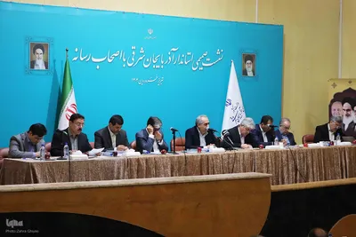 نشست استاندار آذربایجان شرقی با اصحاب زسانه